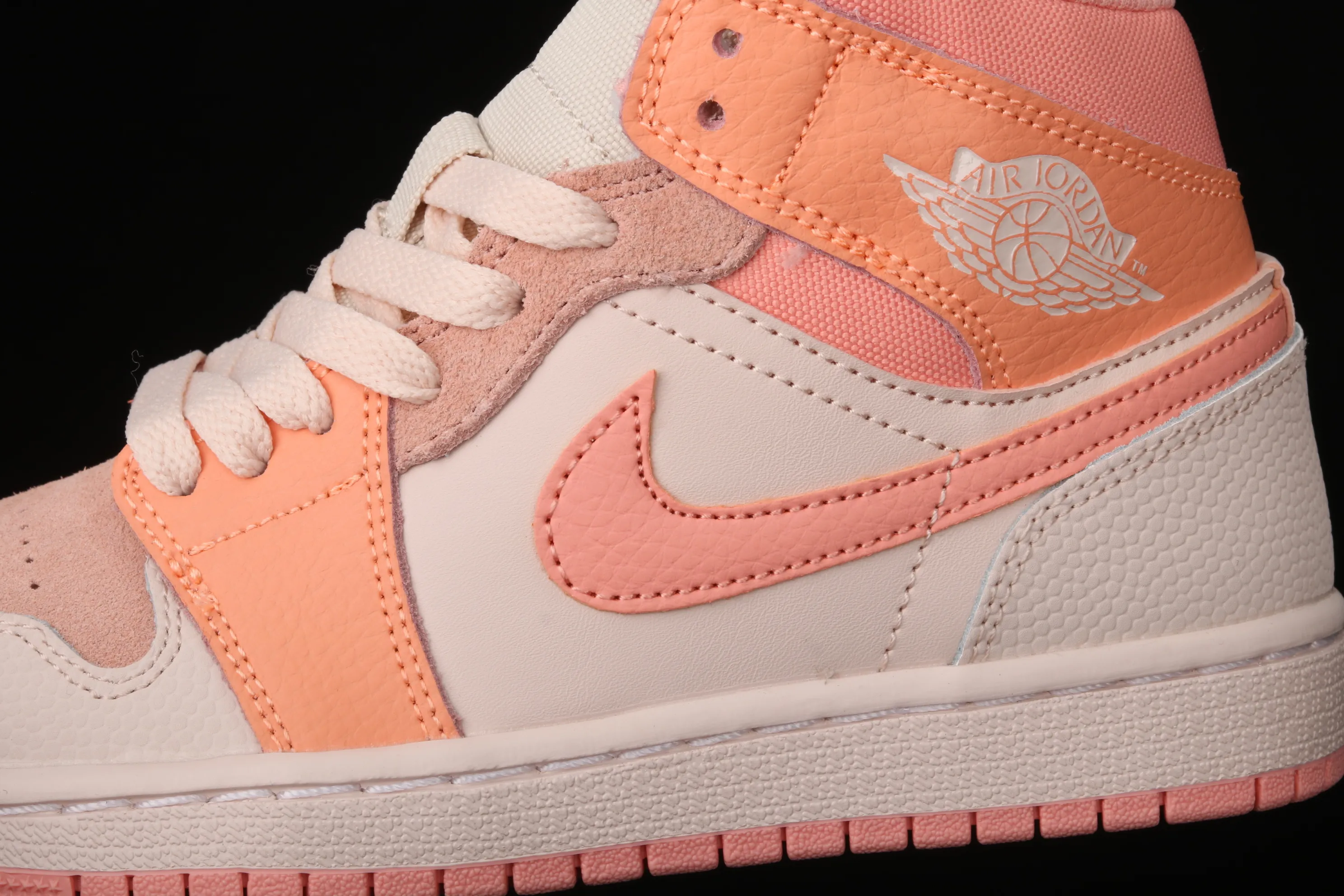 All Categories Air Jordan Jordan Series Basketball Shoes Air Jordan 1 Mid Air Jordan 1 Mid SE AJ1 Joe 1 China Orange Pink Splicing Mid-top Versatile Casual Sports Shoes DH4270-800